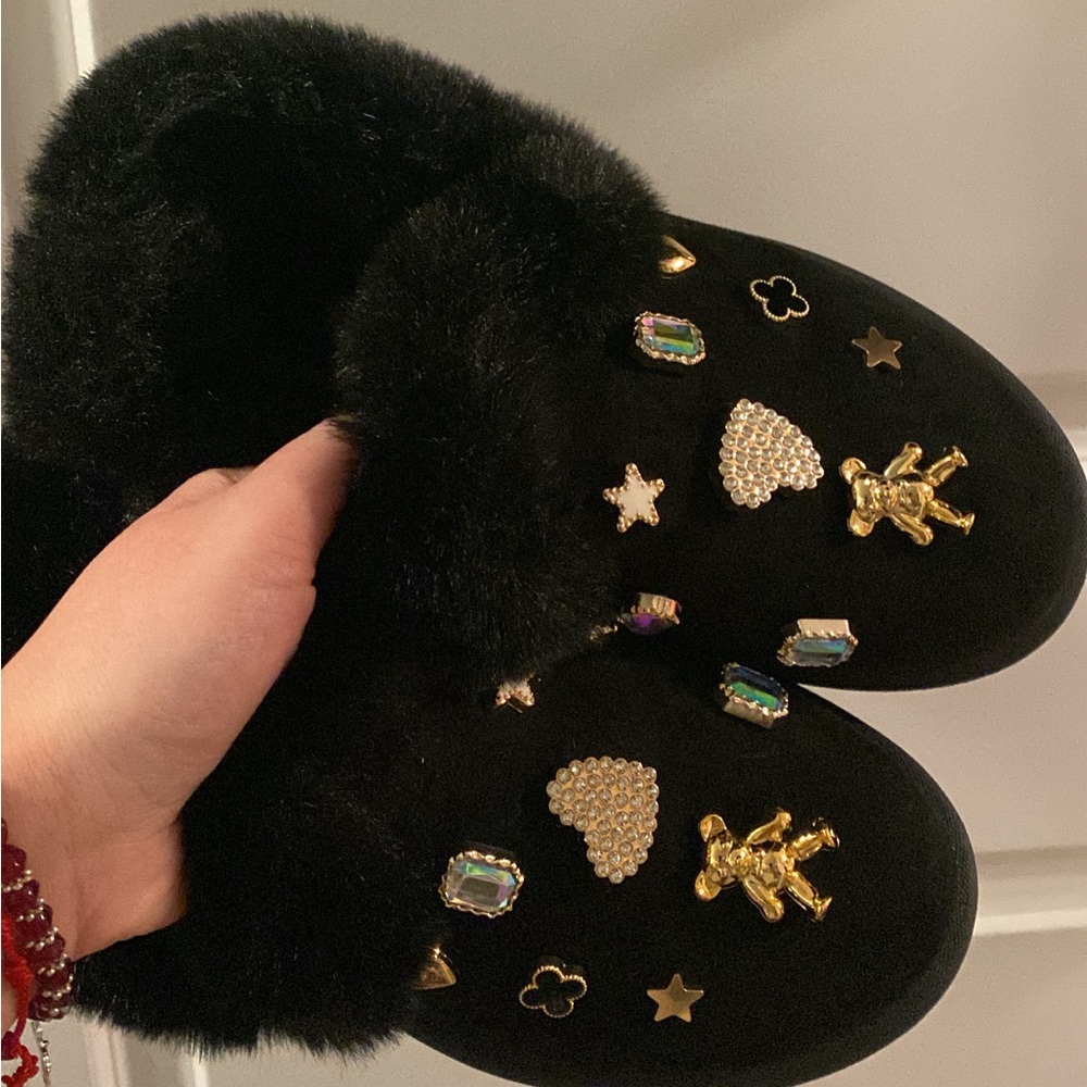 BAMBOO Black Fur booties